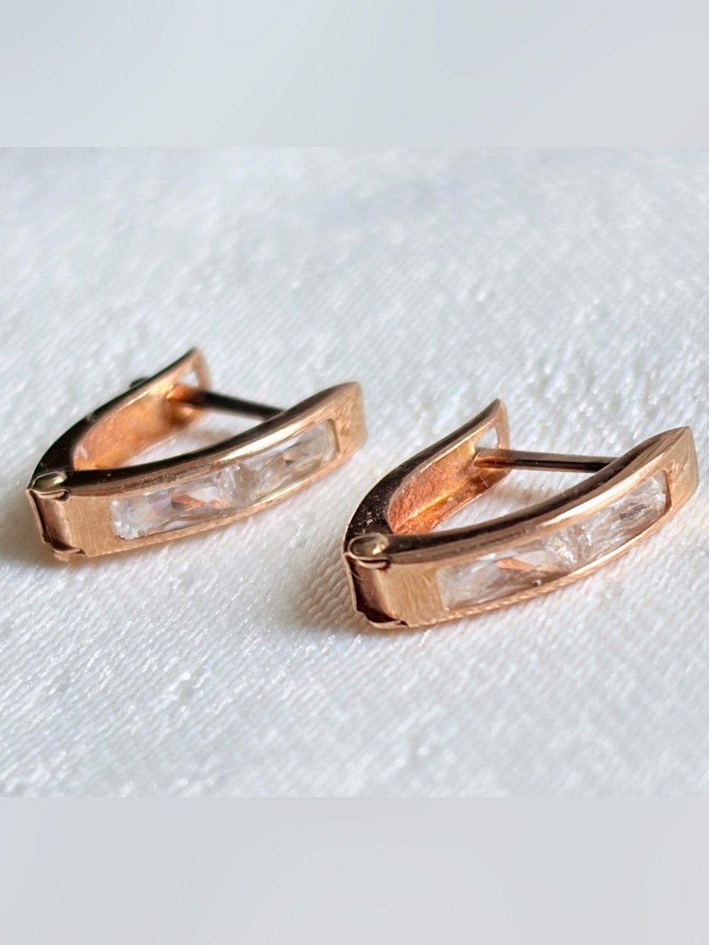 14k Rose Gold Hoop Earrings with Clear Crystal Inlay